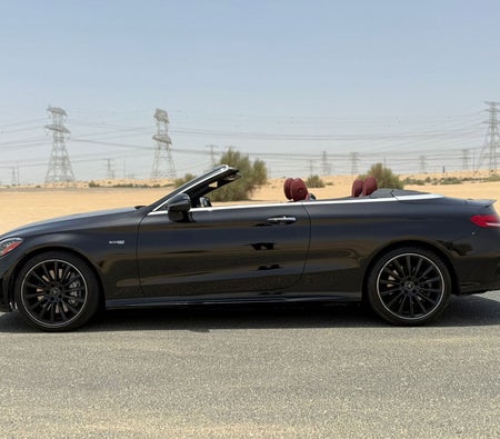 Mercedes Benz AMG C43 2022