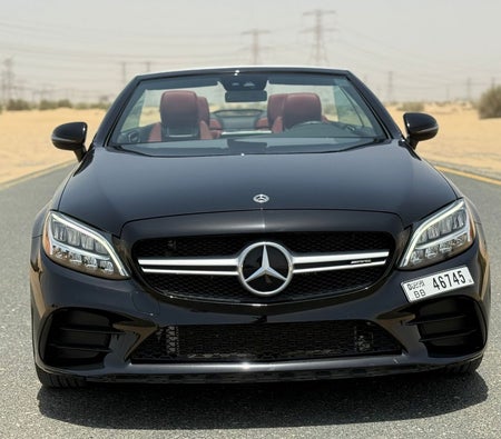 Mercedes Benz AMG C43 2022
