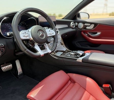 Mercedes Benz AMG C43 2022
