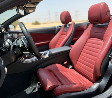 Mercedes Benz AMG C43 2022