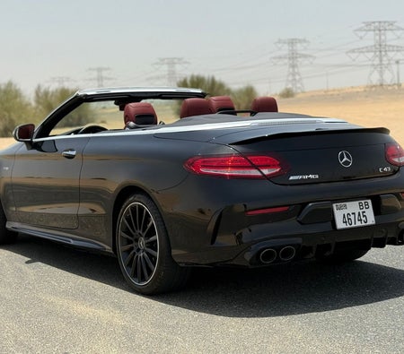 Mercedes Benz AMG C43 2022