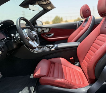 Mercedes Benz AMG C43 2022