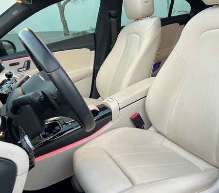 Mercedes Benz CLA 250 2021, photo 3 of 4
