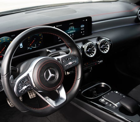 Mercedes Benz CLA 250 2024