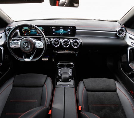 Mercedes Benz CLA 250 2024