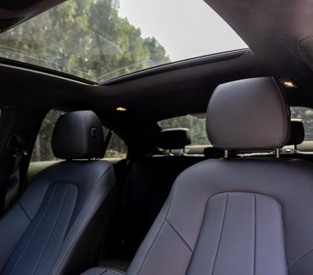 Mercedes Benz CLA 250 2025