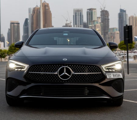 Mercedes Benz CLA 250 2025