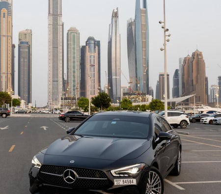 Mercedes Benz CLA 250 2025