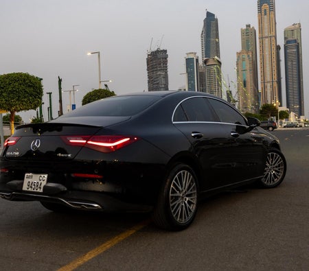 Mercedes Benz CLA 250 2025