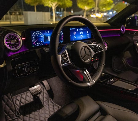 Mercedes Benz CLA 250 2025