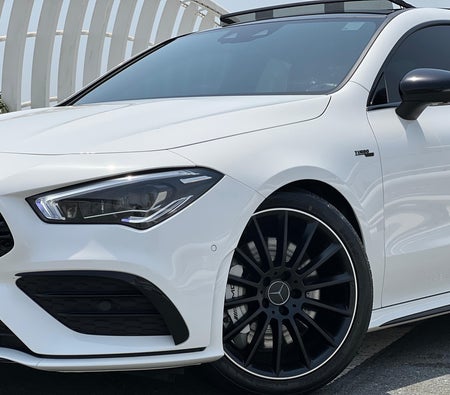 Mercedes Benz CLA 35 2023