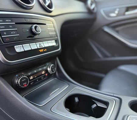 Mercedes Benz CLA 250 2018, photo 4 of 4
