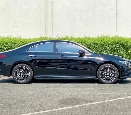 Noir Mercedes Benz CLA 250 2020
