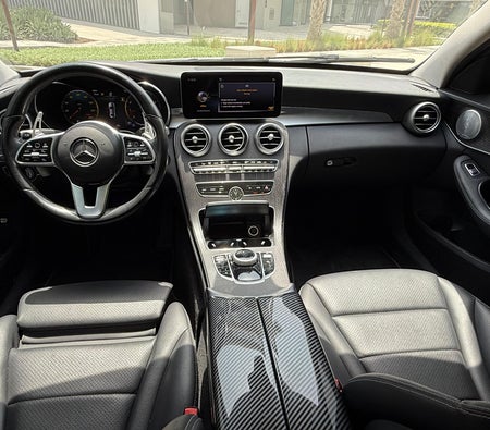 Mercedes Benz C300 2021, photo 4 of 4