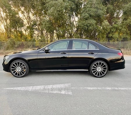 Mercedes Benz E200 2018, photo 4 of 4