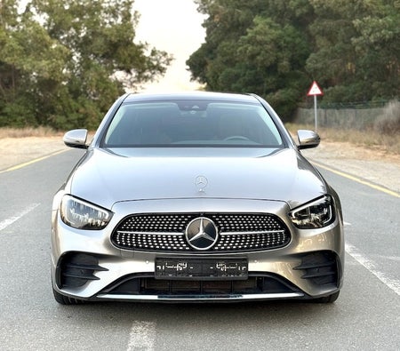 Mercedes Benz E200 2021, photo 2 of 4