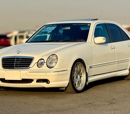 Mercedes Benz E 55 AMG 2000, photo 2 of 4