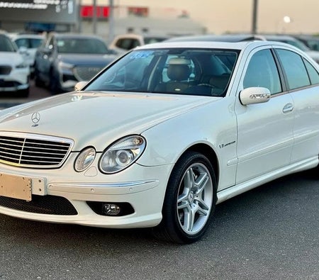 Mercedes Benz E 55 AMG 2003, photo 3 of 4