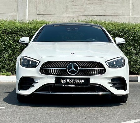 Mercedes Benz E450 2021, photo 3 of 4