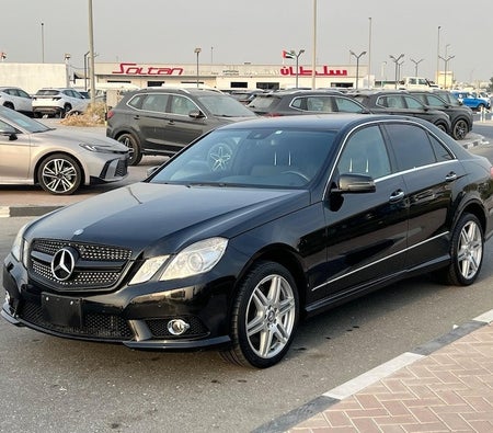 Mercedes Benz E500 2010, photo 3 of 4