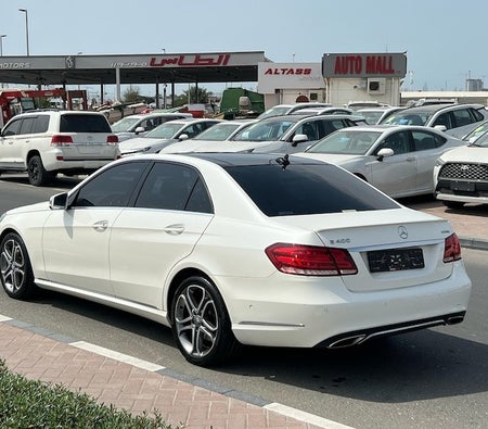 Blanc Mercedes Benz E400 2015