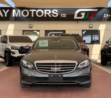 Mercedes Benz E400 2017, photo 2 of 4