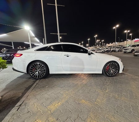 Mercedes Benz E450 2019, photo 3 of 4