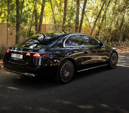 Mercedes Benz E200 2025