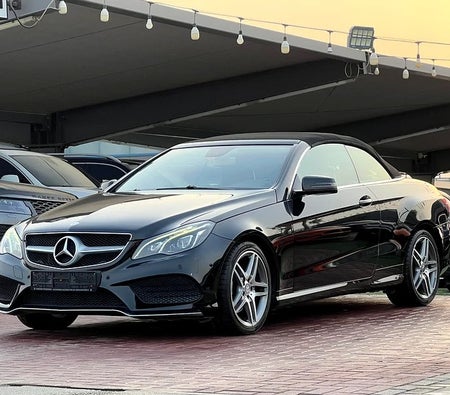 Mercedes Benz E250 2016, photo 3 of 4