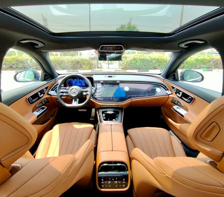 مرسيدس بنز E300 AMG PREMIUM 2026, photo 2 of 4