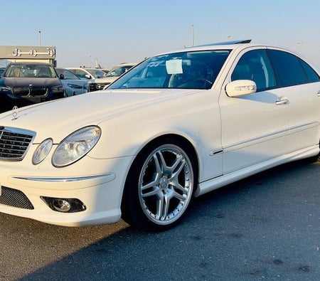 Mercedes Benz E320 2002, photo 3 of 4