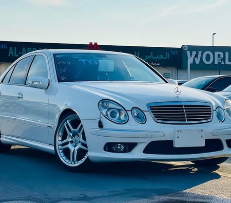 Mercedes Benz E320 2002, photo 2 of 4