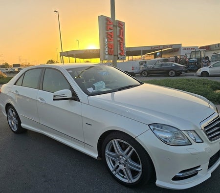 Bianca Mercedes Benz E350 2012