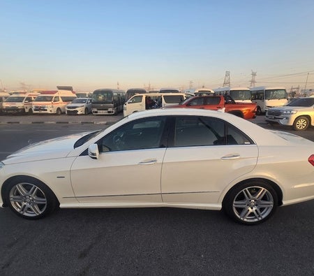 Mercedes Benz E350 2012, photo 4 of 4