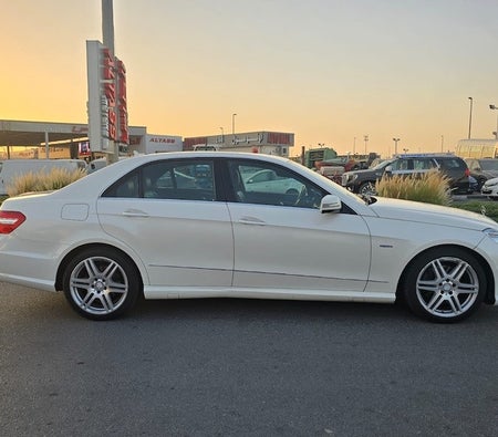Mercedes Benz E350 2012, photo 3 of 4
