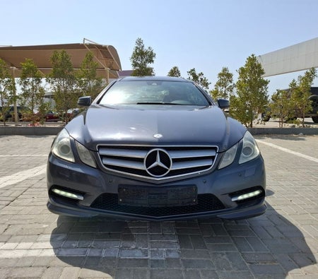 Mercedes Benz E350 2012, photo 2 of 4