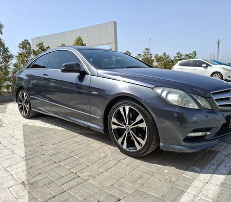 Mercedes Benz E350 2012, photo 4 of 4