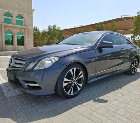 Mercedes Benz E350 2012, photo 3 of 4