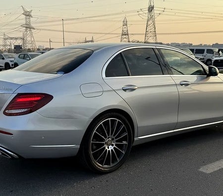 Mercedes Benz E400 2017, photo 4 of 4