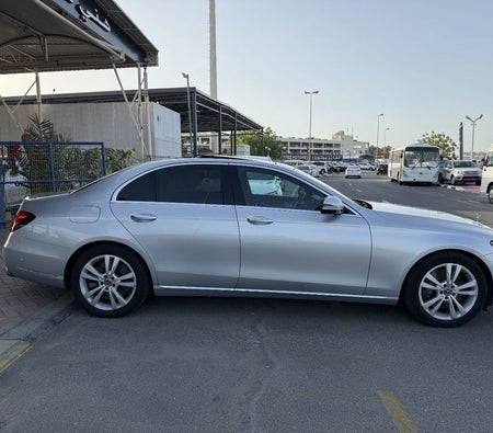 Mercedes Benz E450  2019, photo 4 of 4