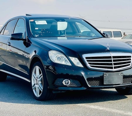 Mercedes Benz E550 2009, photo 2 of 4