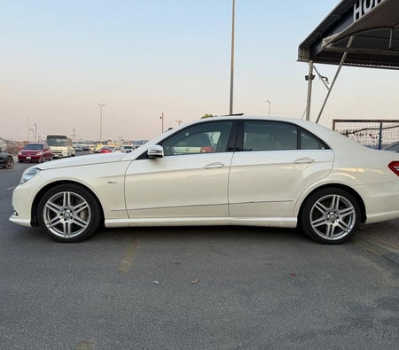 Mercedes Benz E550  2012, photo 4 of 4