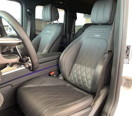 Bianca Mercedes Benz G63 AMG 2023