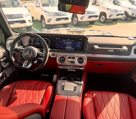 أسود مرسيدس بنز  G63 إيه إم جي 2025