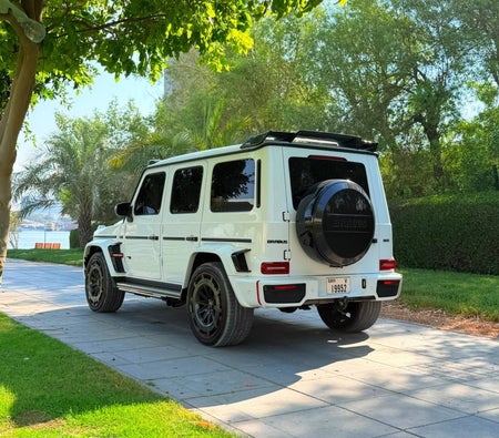 White Mercedes Benz G63 AMG Brabus 2024