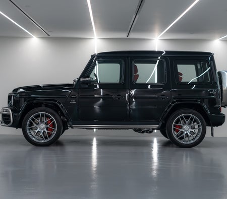 Black Mercedes Benz G63 AMG 2023 Black Mercedes Benz G63 AMG 2023