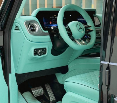 Mercedes Benz AMG G800 Brabus 2025