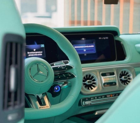 Mercedes Benz AMG G800 Brabus 2025