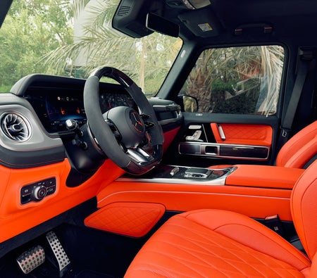 Mercedes Benz G63 AMG 2025