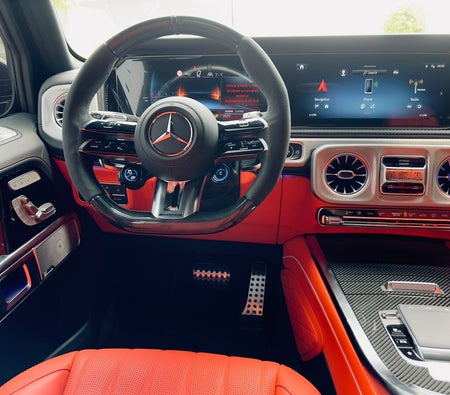Mercedes Benz G63 AMG 2025